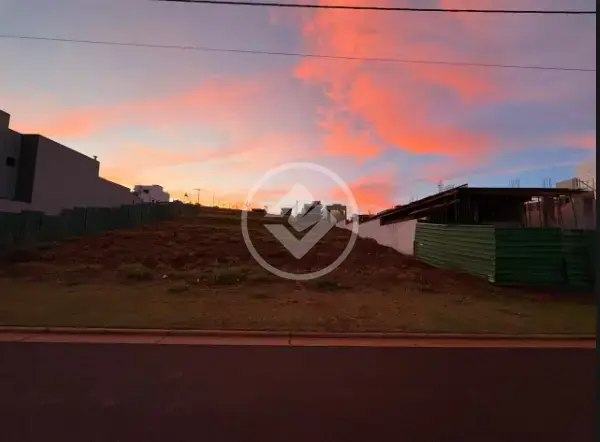 Imagem 1 - Terreno Condomínio em GRANJA MARILEUSA, Uberlândia - MG