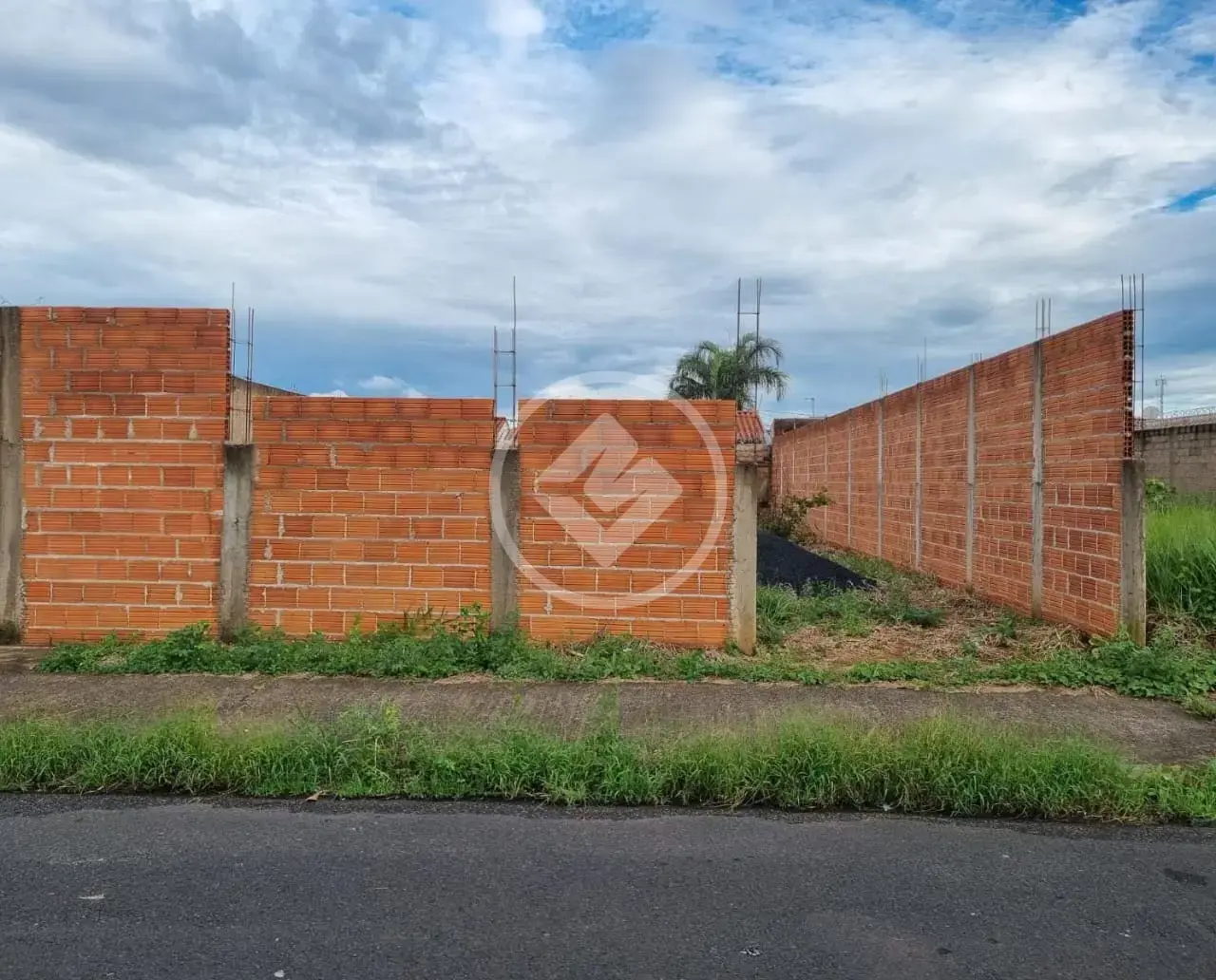 Image 3 - Terreno Comercial em Jardim Europa, Uberlândia - MG