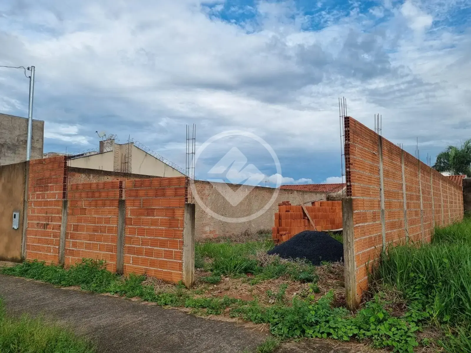 Image 2 - Terreno Comercial em Jardim Europa, Uberlândia - MG