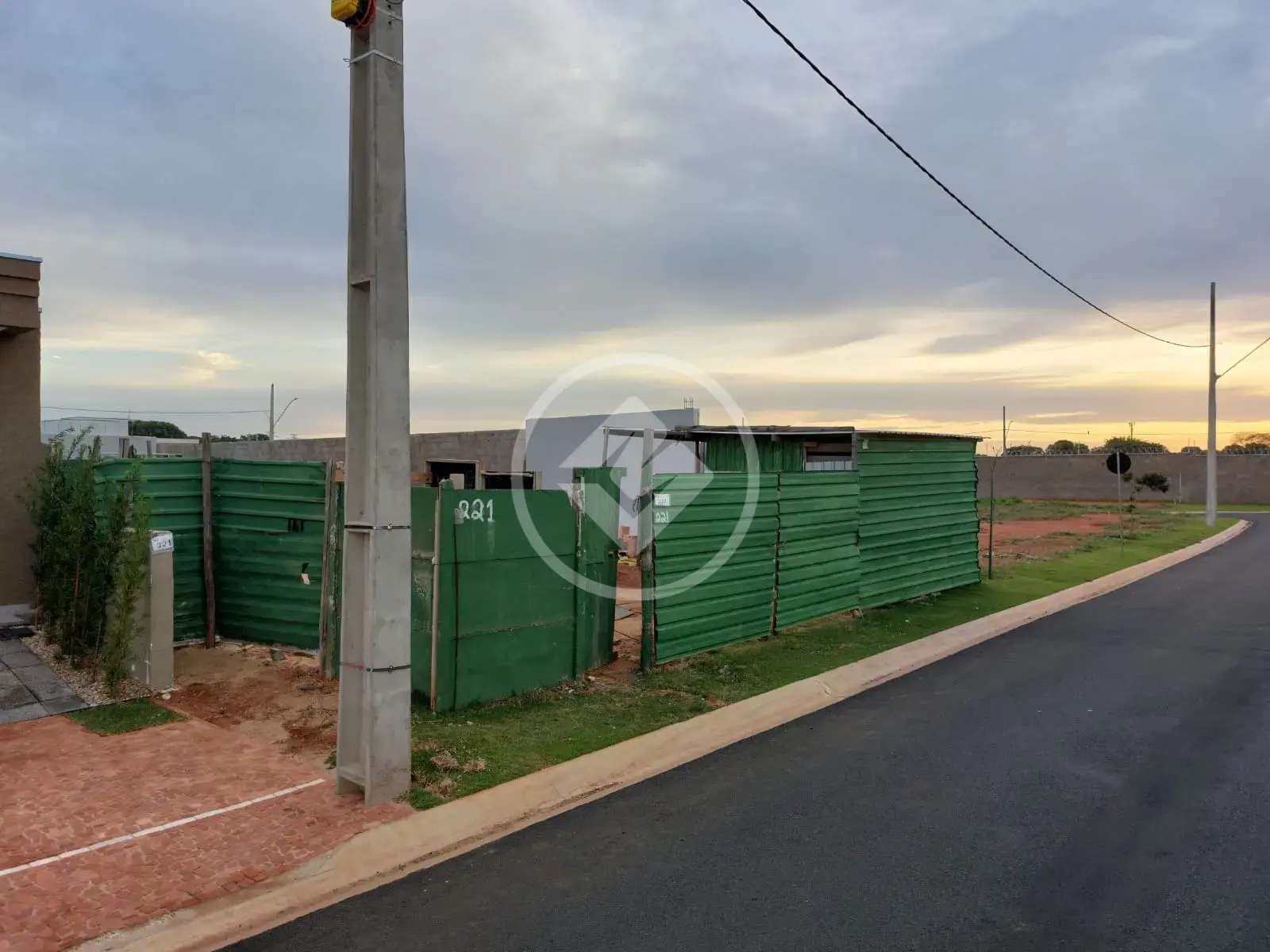 Image 2 - Terreno Condomínio em Novo Mundo, Uberlândia - MG