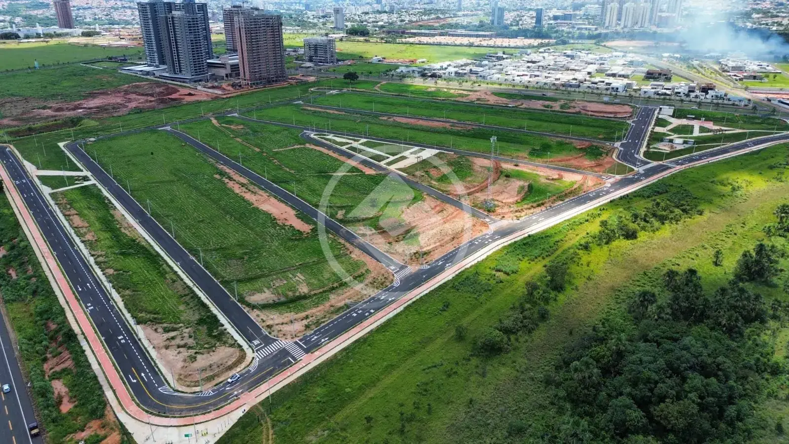 Imagem 1 - Terreno Condomínio em Jardim Sul, Uberlândia - MG