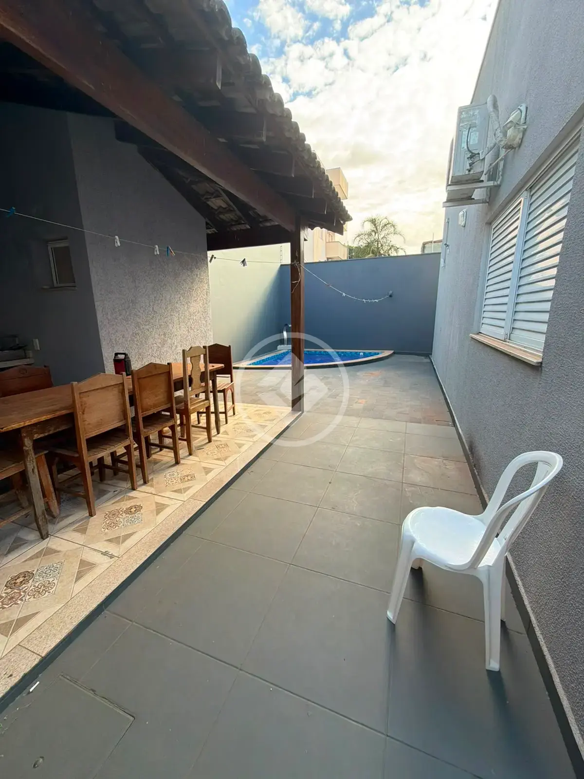 Image 2 - Casa em Santa Mônica, Uberlândia - MG