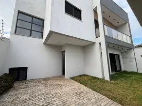 Sobrado Novo Mundo, Uberlândia - MG — foto 1