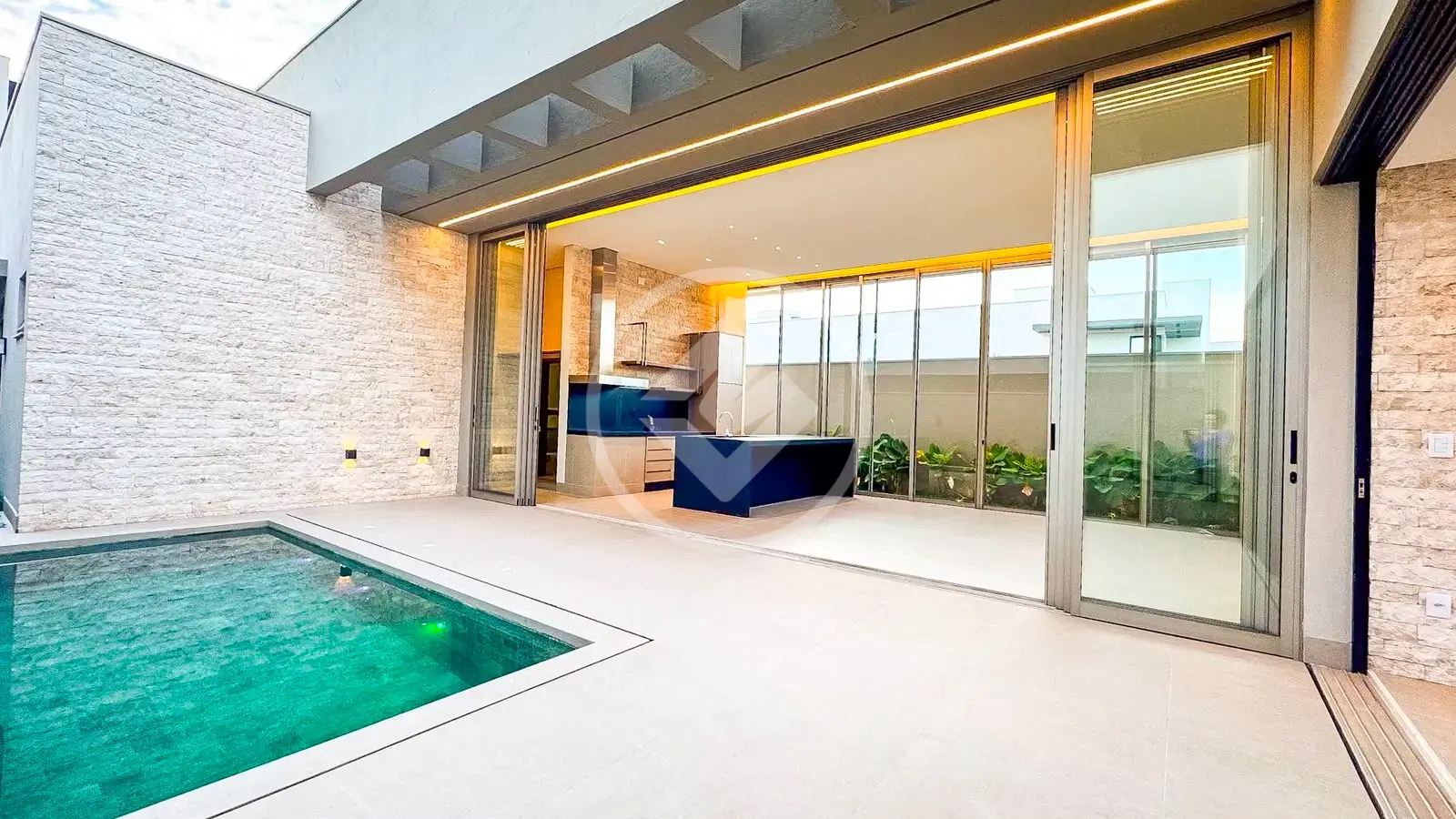 Image 2 - Casa Condomínio em Laranjeiras, Uberlândia - MG