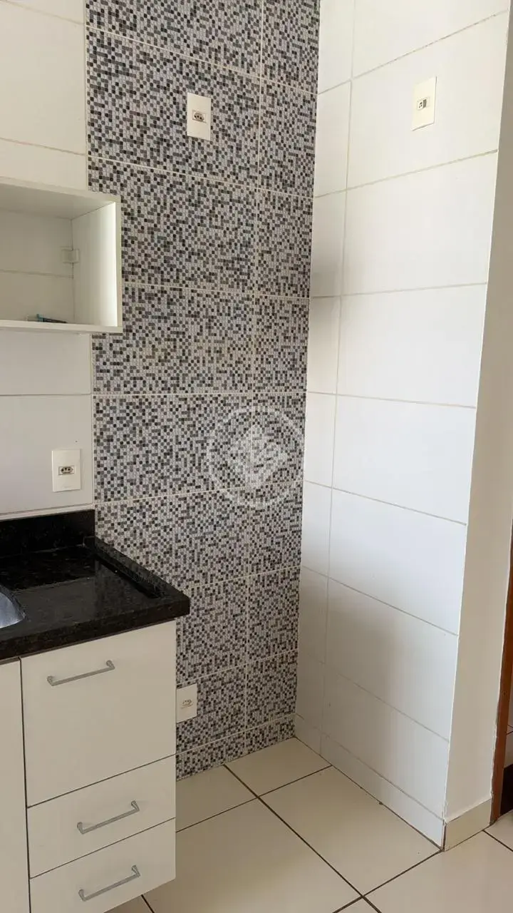 Image 2 - Apartamento em JARDIM HOLANDA, Uberlândia - MG