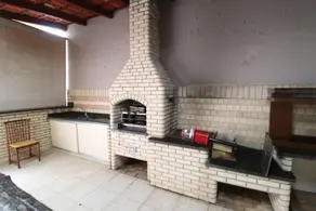 Imagem 2 - Sobrado em Morada da Colina, Uberlândia - MG