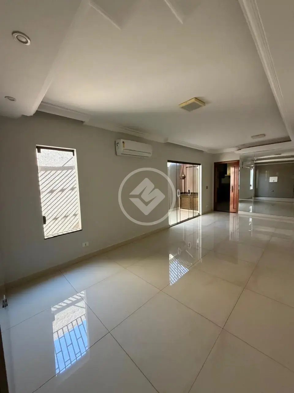 Imagem 1 - Casa em BRASIL, Uberlândia - MG