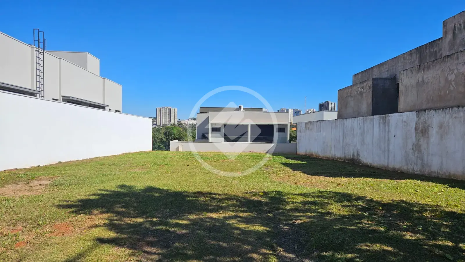 Imagem 1 - Terreno Condomínio em GRANJA MARILEUSA, Uberlândia - MG