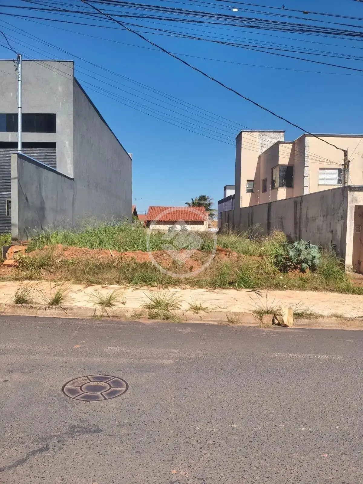 Imagem 1 - Terreno em JARDIM HOLANDA, Uberlândia - MG