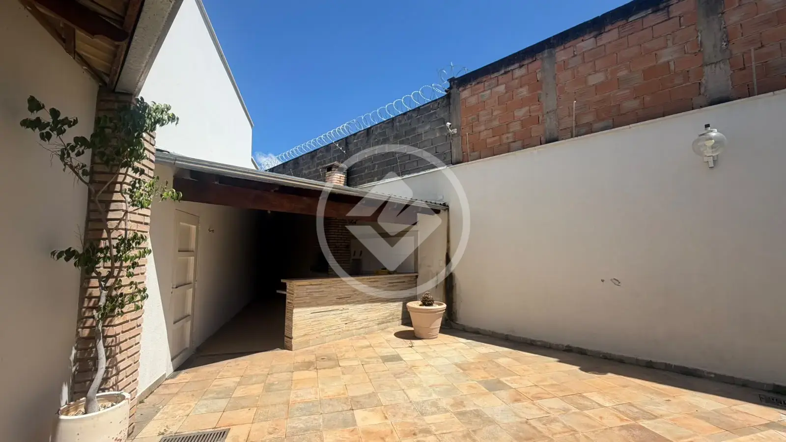 Image 2 - Casa em Cidade Jardim, Uberlândia - MG
