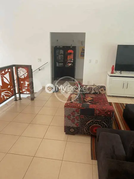 Casa JARDIM KARAIBA, Uberlândia - MG — foto 2