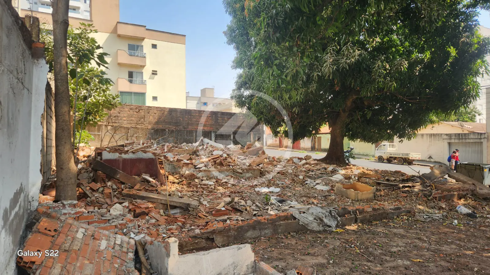 Imagem 2 - Terreno em Segismundo Pereira, Uberlândia - MG