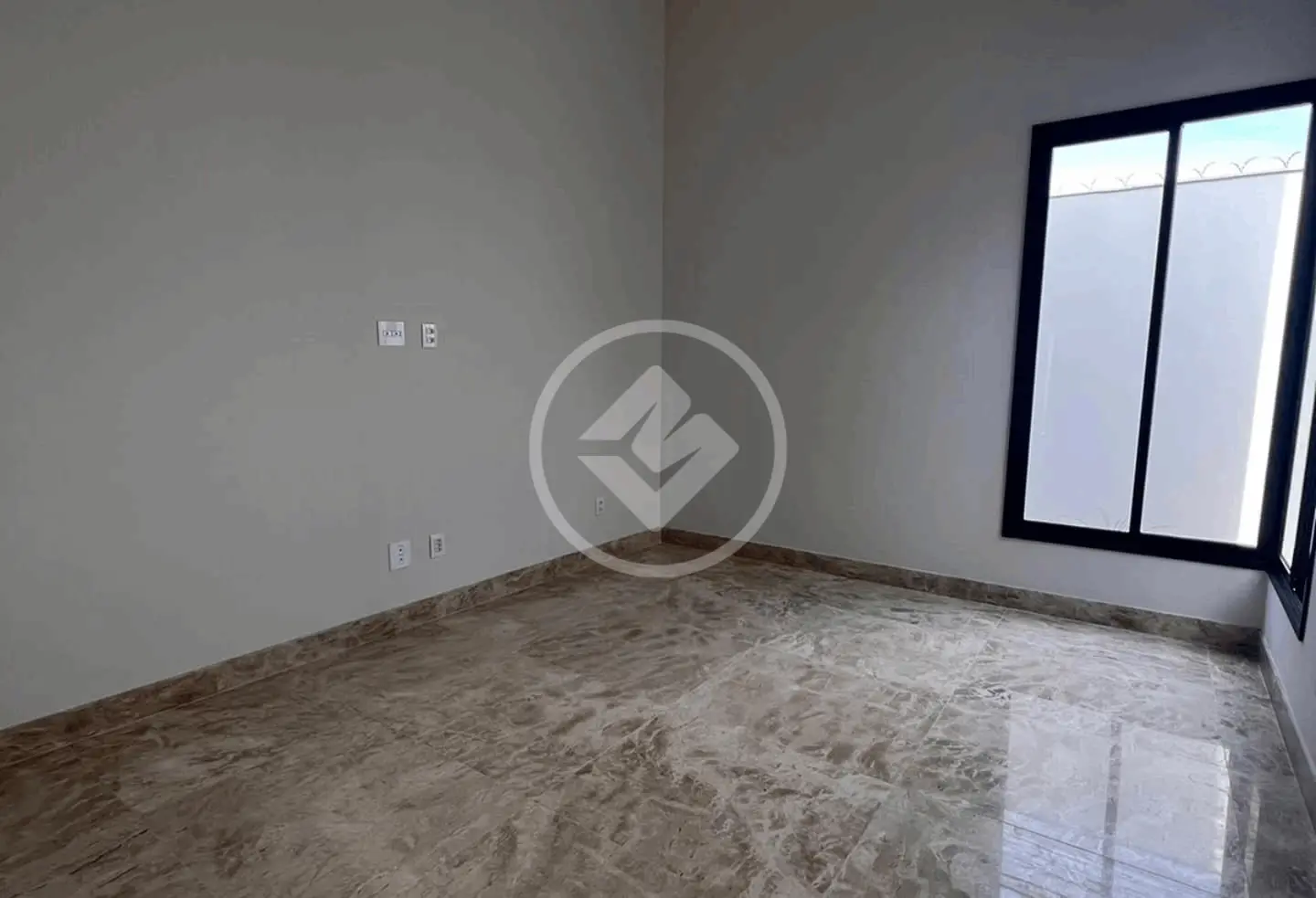 Casa Laranjeiras, Uberlândia - MG — foto 2