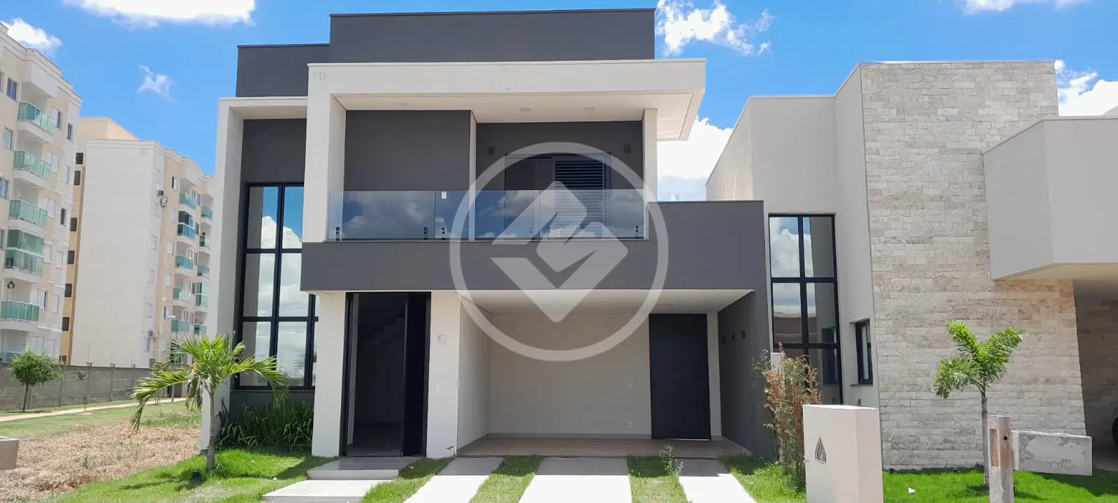 Casa Condomínio Grand Ville, Uberlândia - MG — foto 1