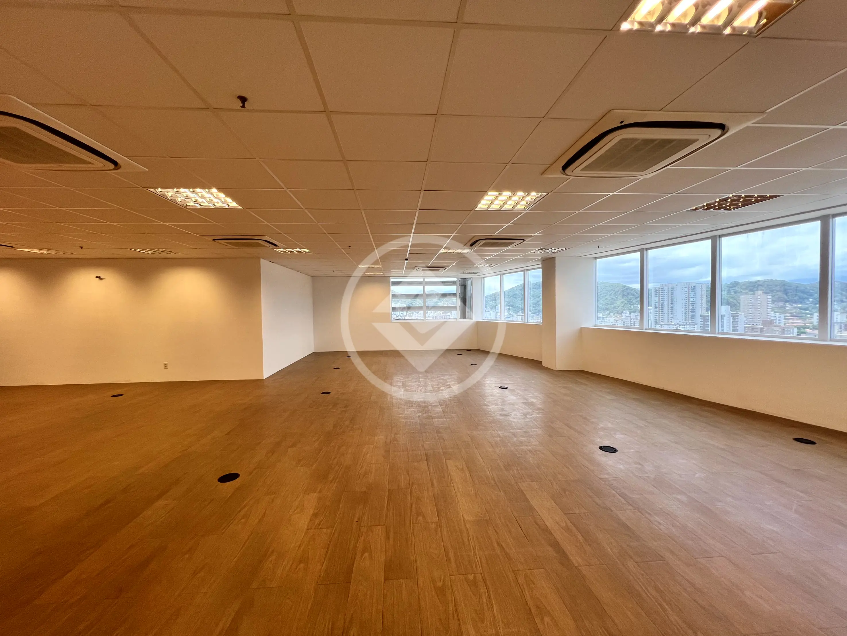 Sala Comercial GONZAGA, Santos - SP — foto 1