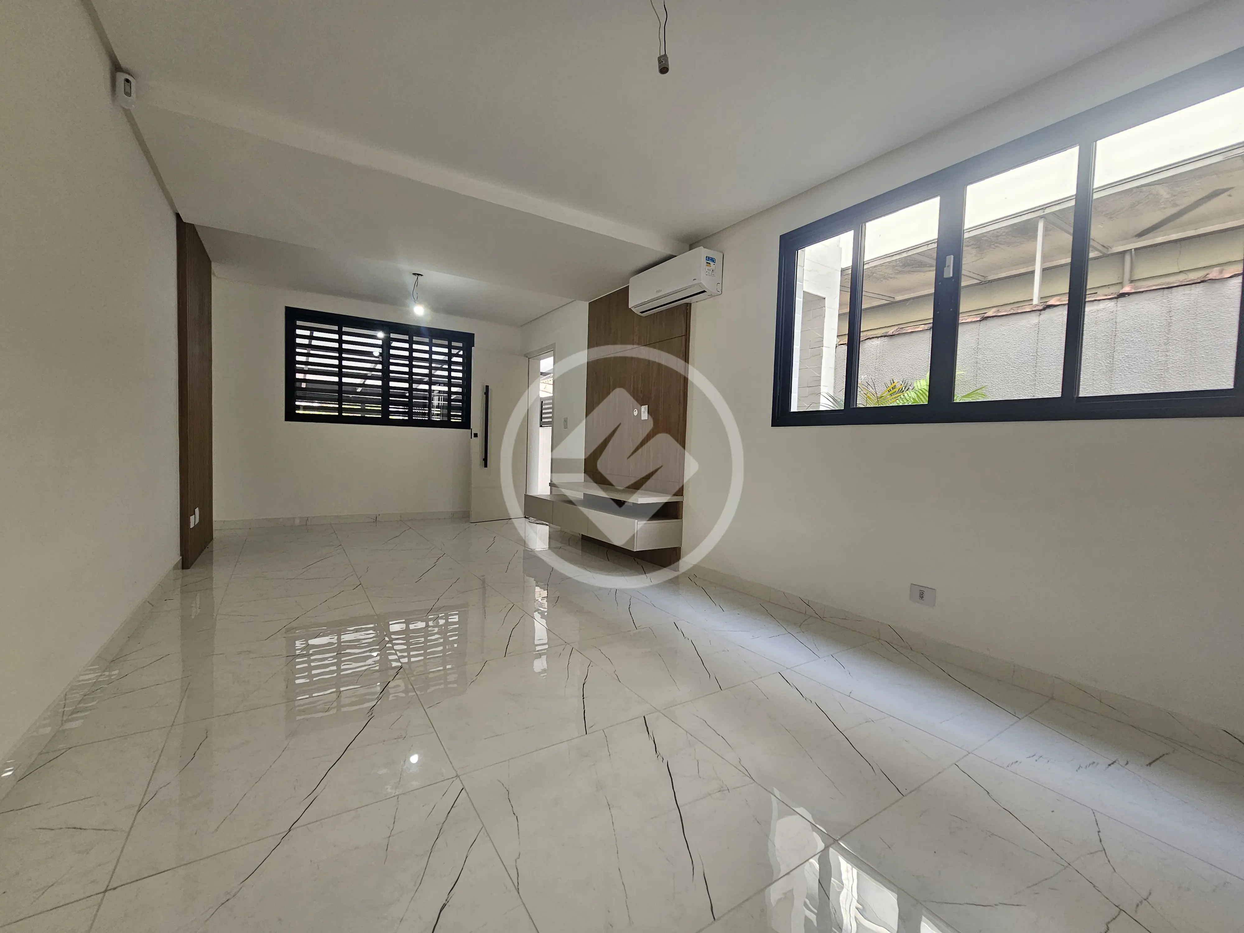 Imagem 1 - Casa em Boqueirão, Santos - SP