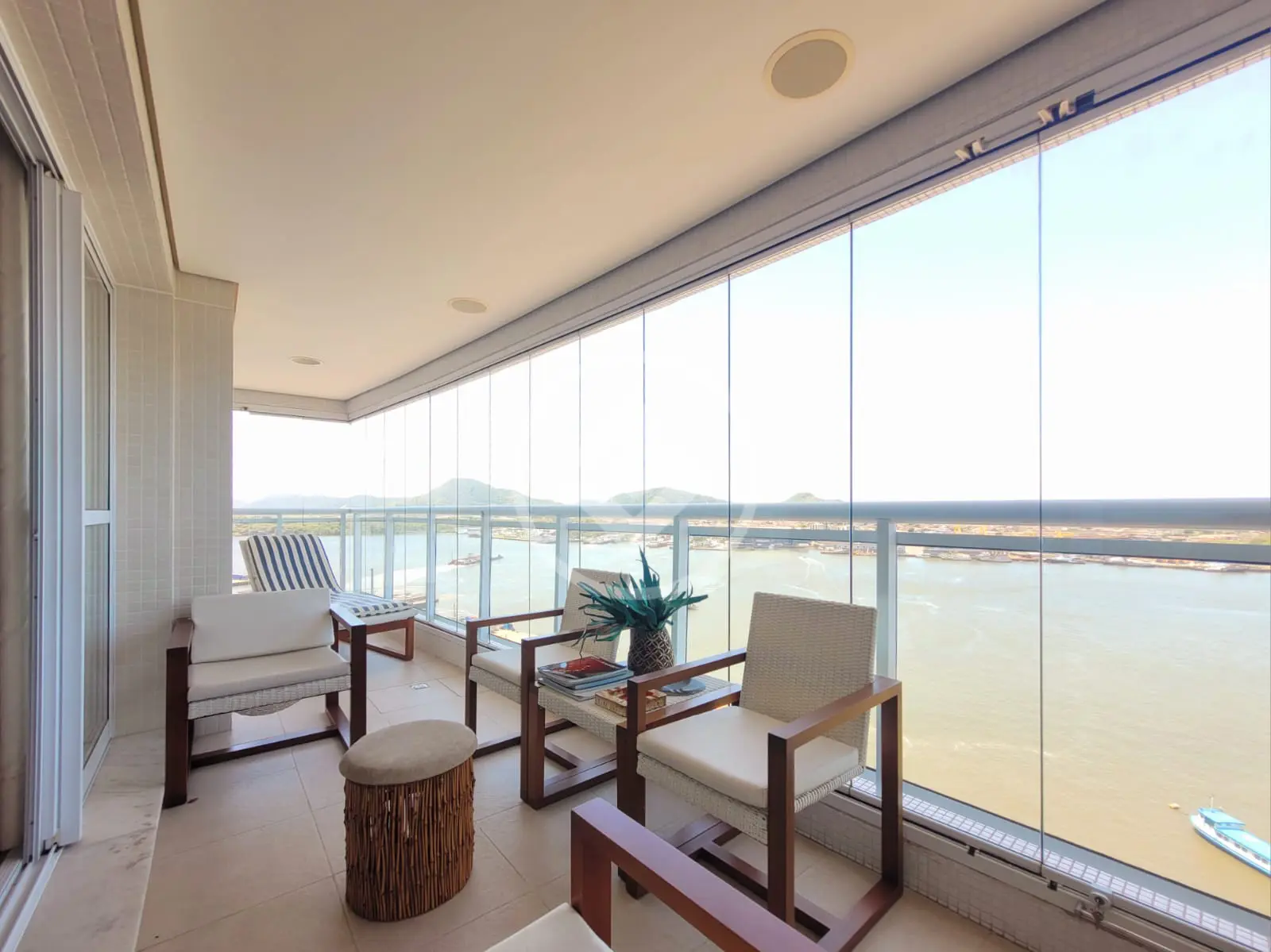 Imagem 6 - Apartamento em Ponta da Praia, Santos - SP