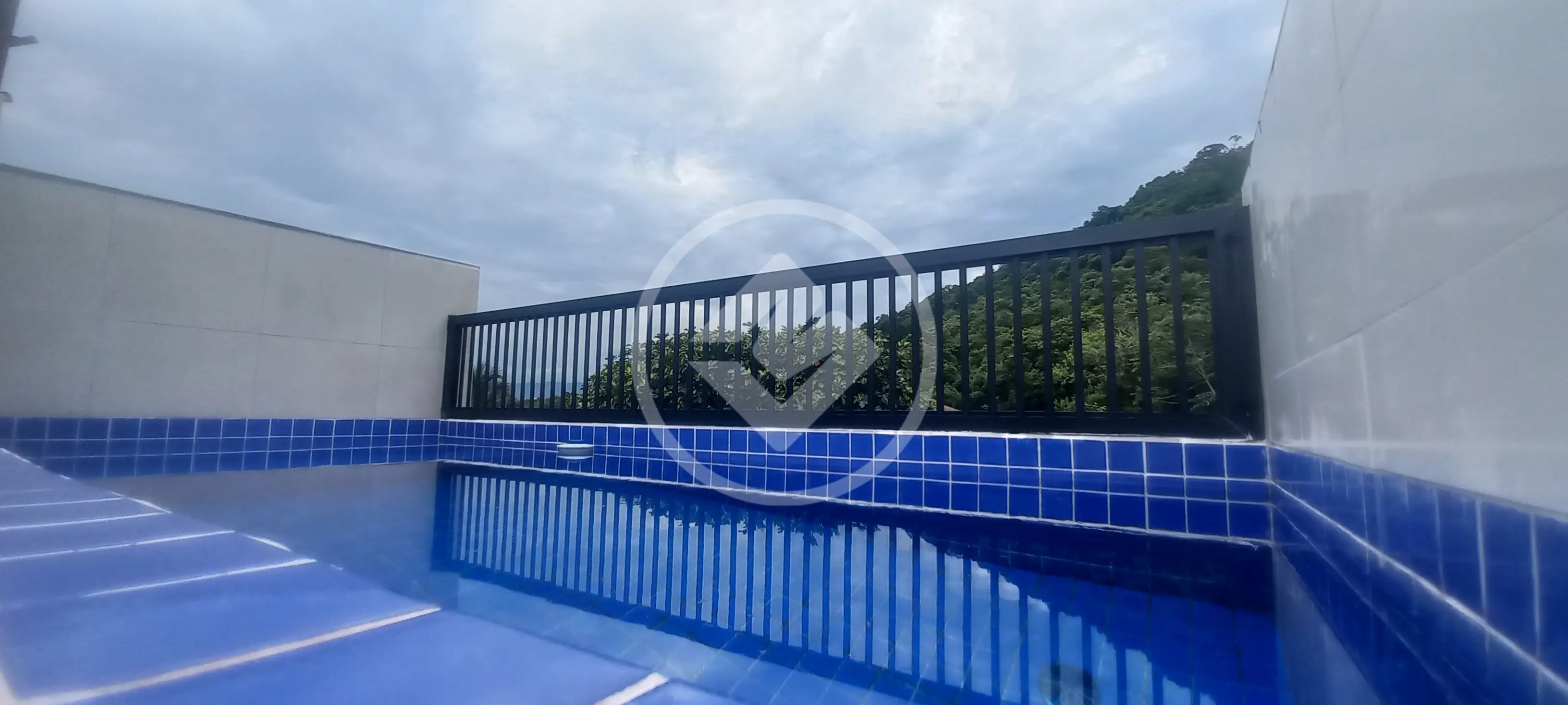 Casa Japuí, São Vicente - SP — foto 1