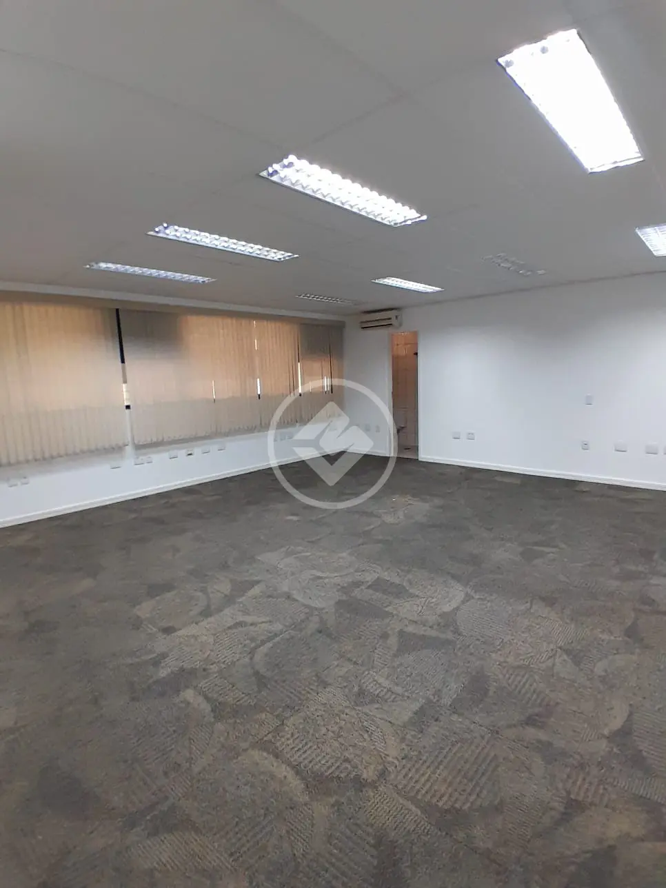Imagem 2 - Sala Comercial em GONZAGA, Santos - SP