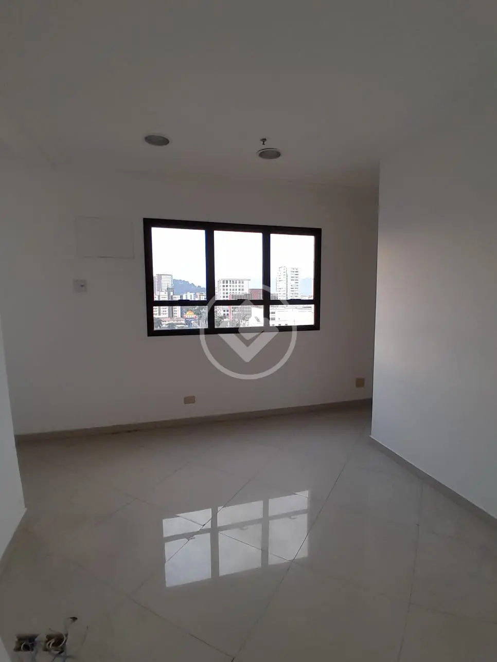 Imagem 1 - Sala Comercial em Gonzaga, Santos - SP