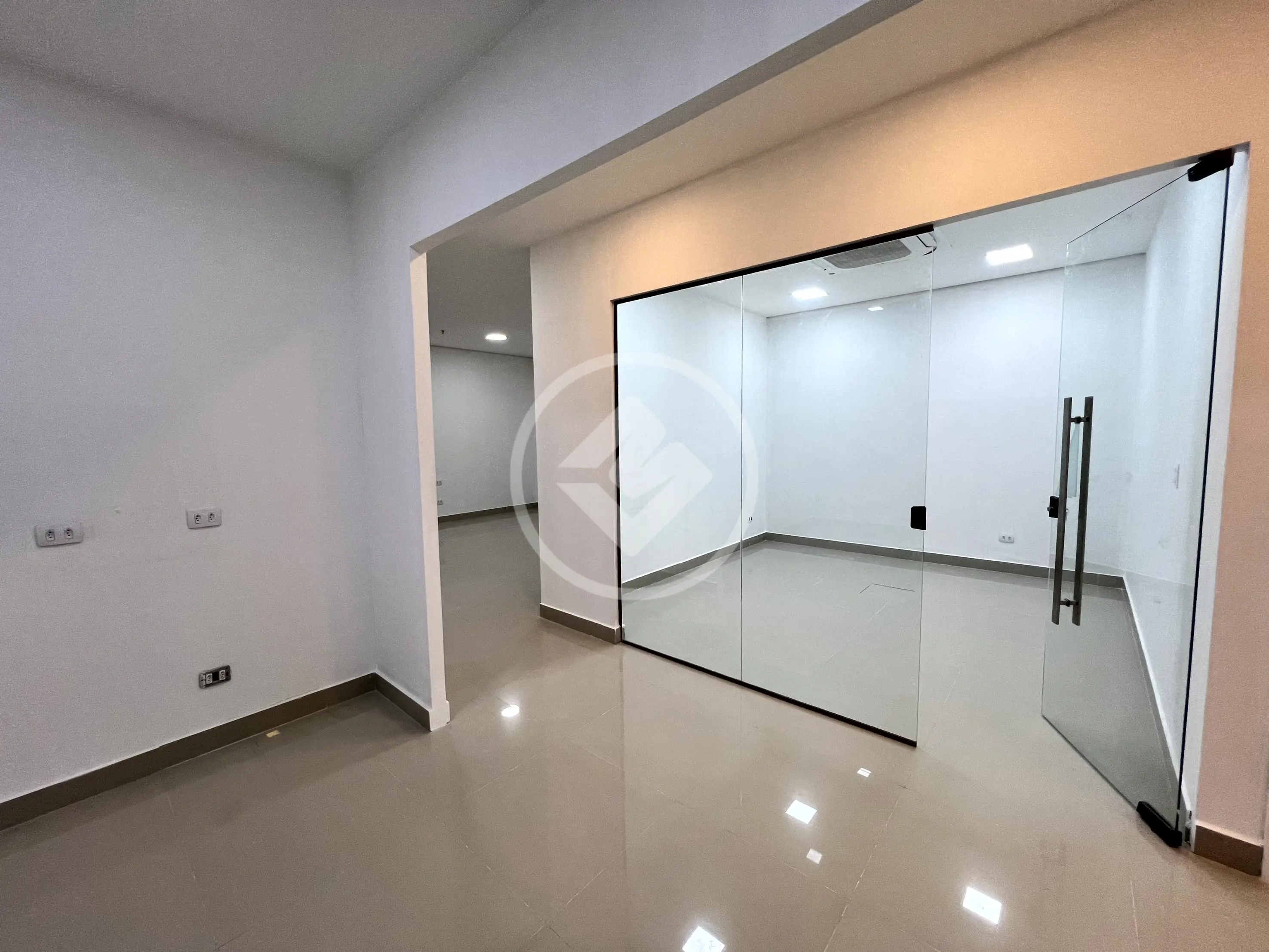 Imagem 6 - Sala Comercial em GONZAGA, Santos - SP