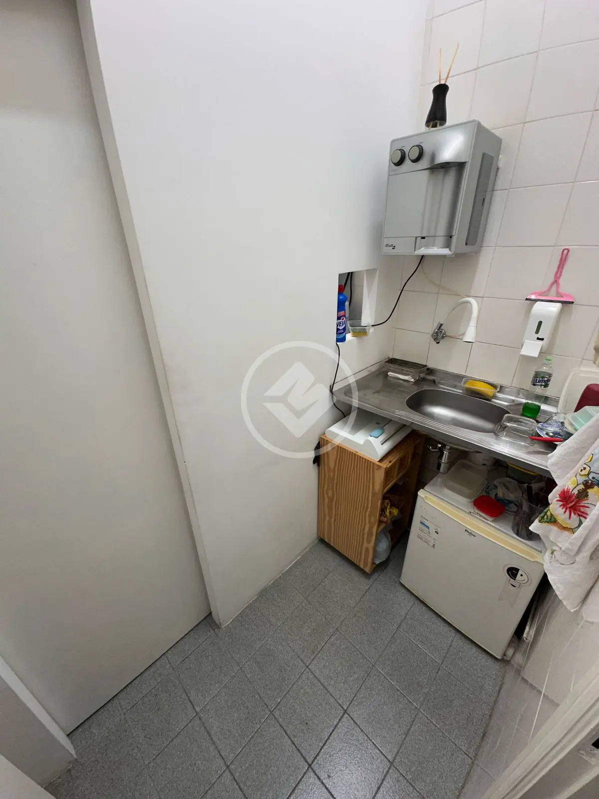 Image 16 - Sala Comercial em Encruzilhada, Santos - SP