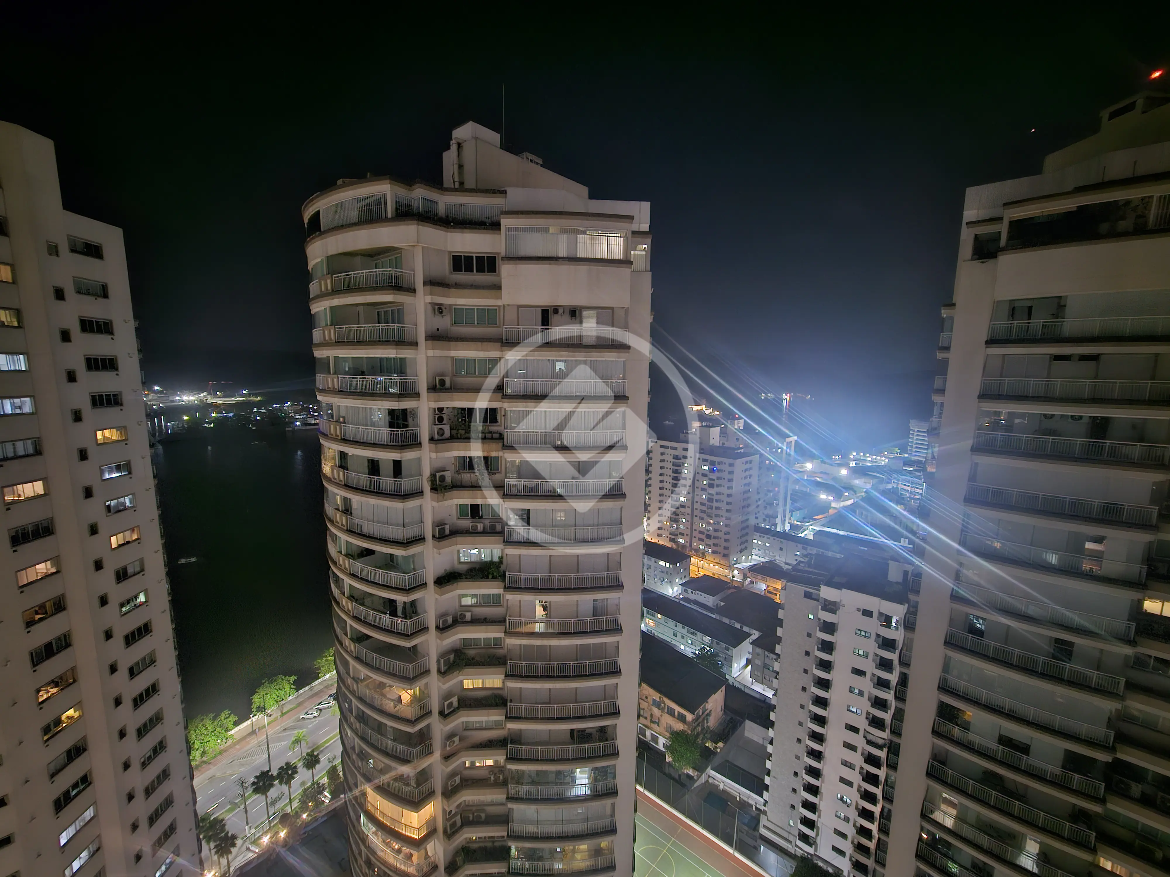 Apartamento PONTA DA PRAIA, Santos - SP — foto 2