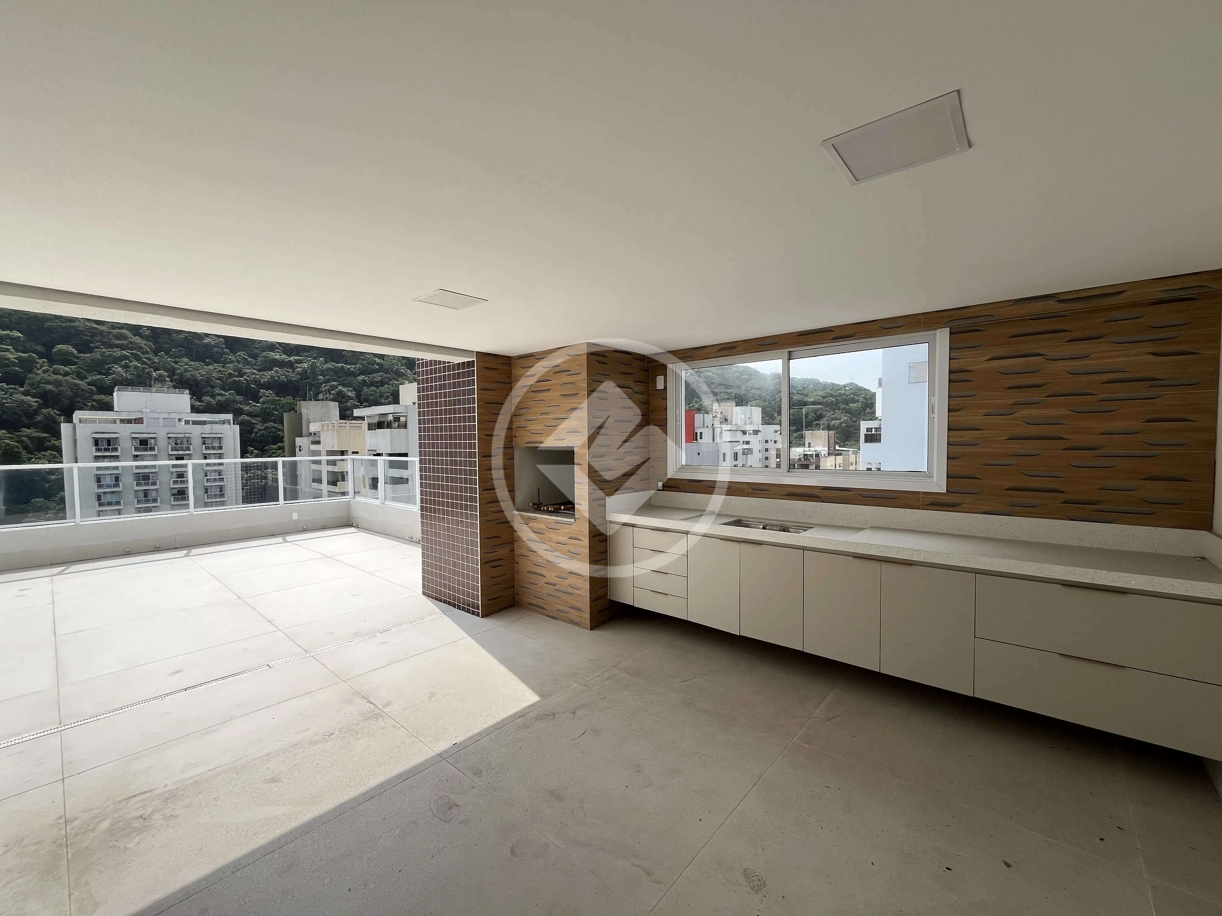 Imagem 2 - Cobertura Duplex em Pitangueiras, Guarujá - SP