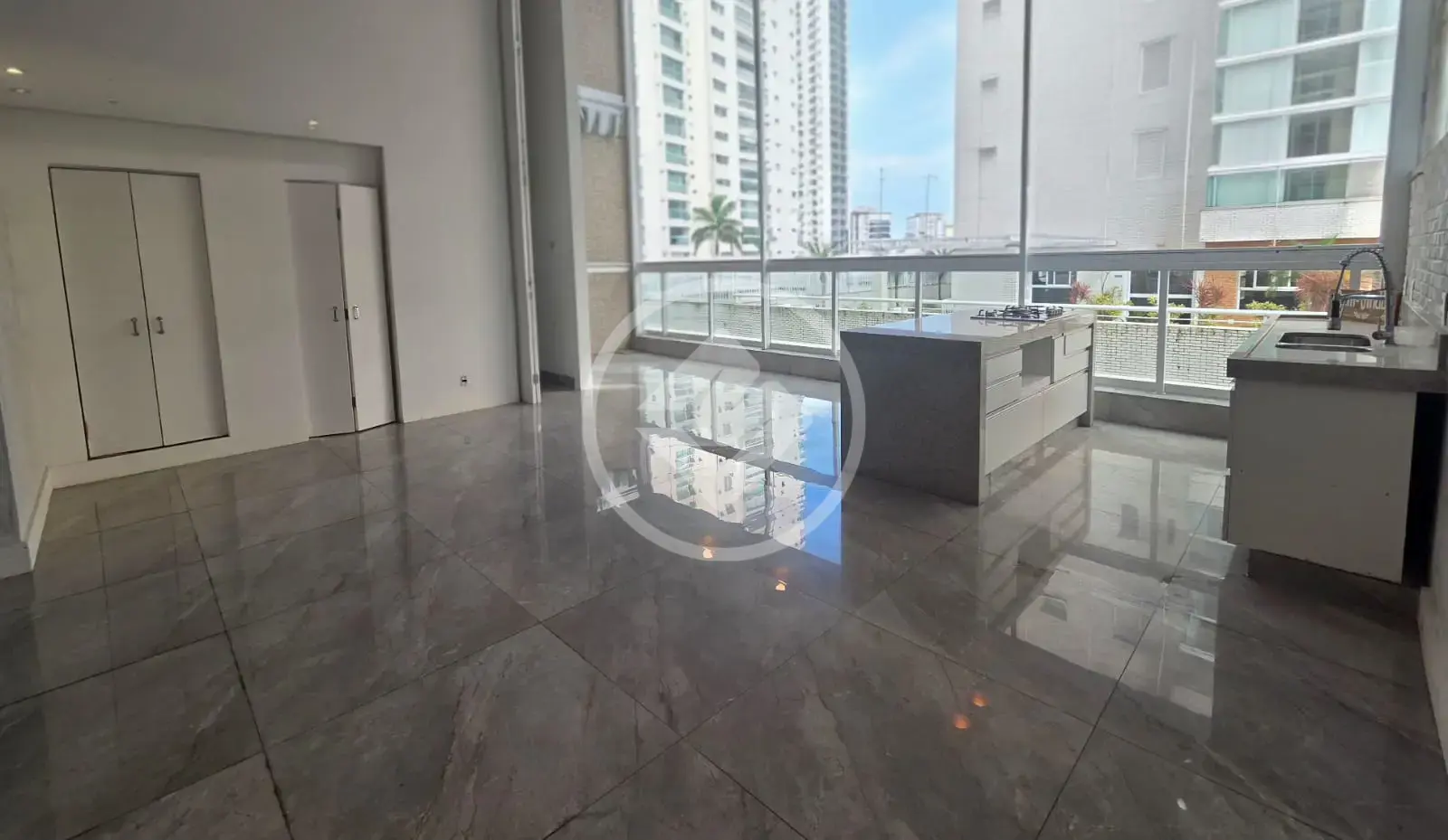 Imagem 1 - Apartamento em Ponta da Praia, Santos - SP