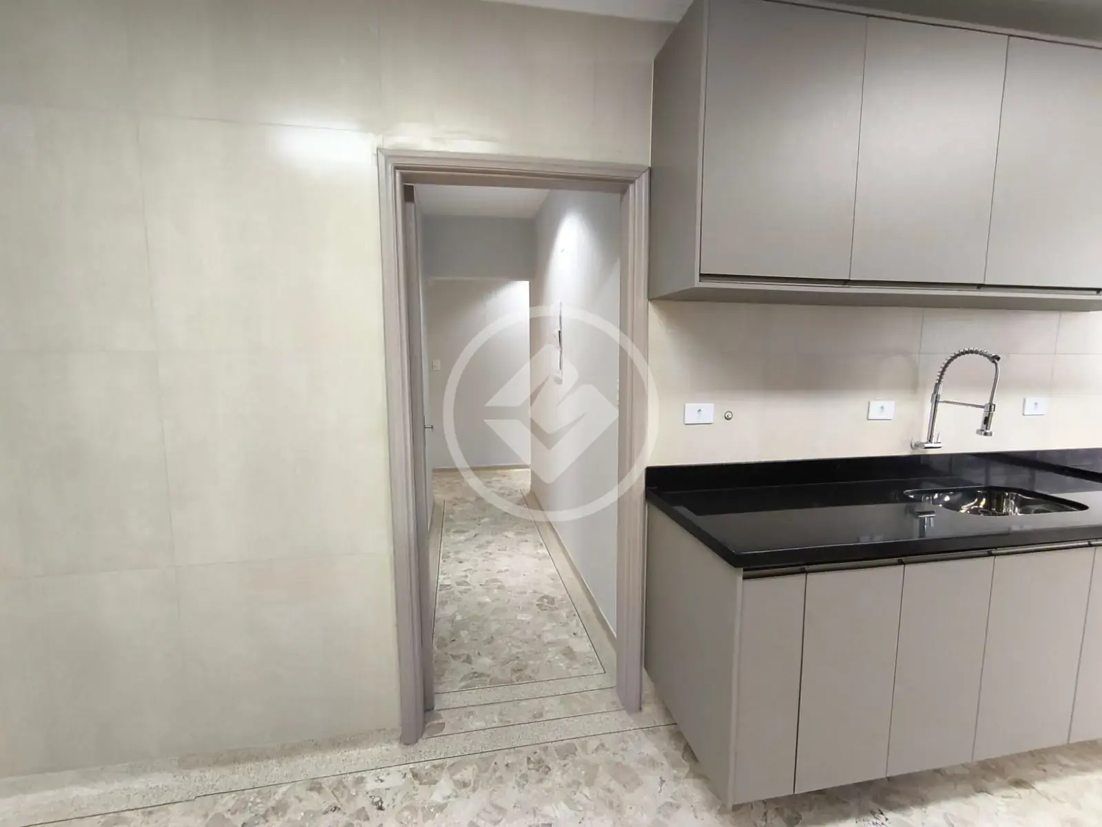 Imagem 5 - Apartamento em Ponta da Praia, Santos - SP