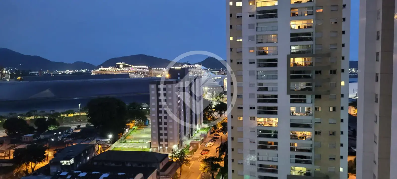 Imagem 1 - Apartamento em PONTA DA PRAIA, Santos - SP