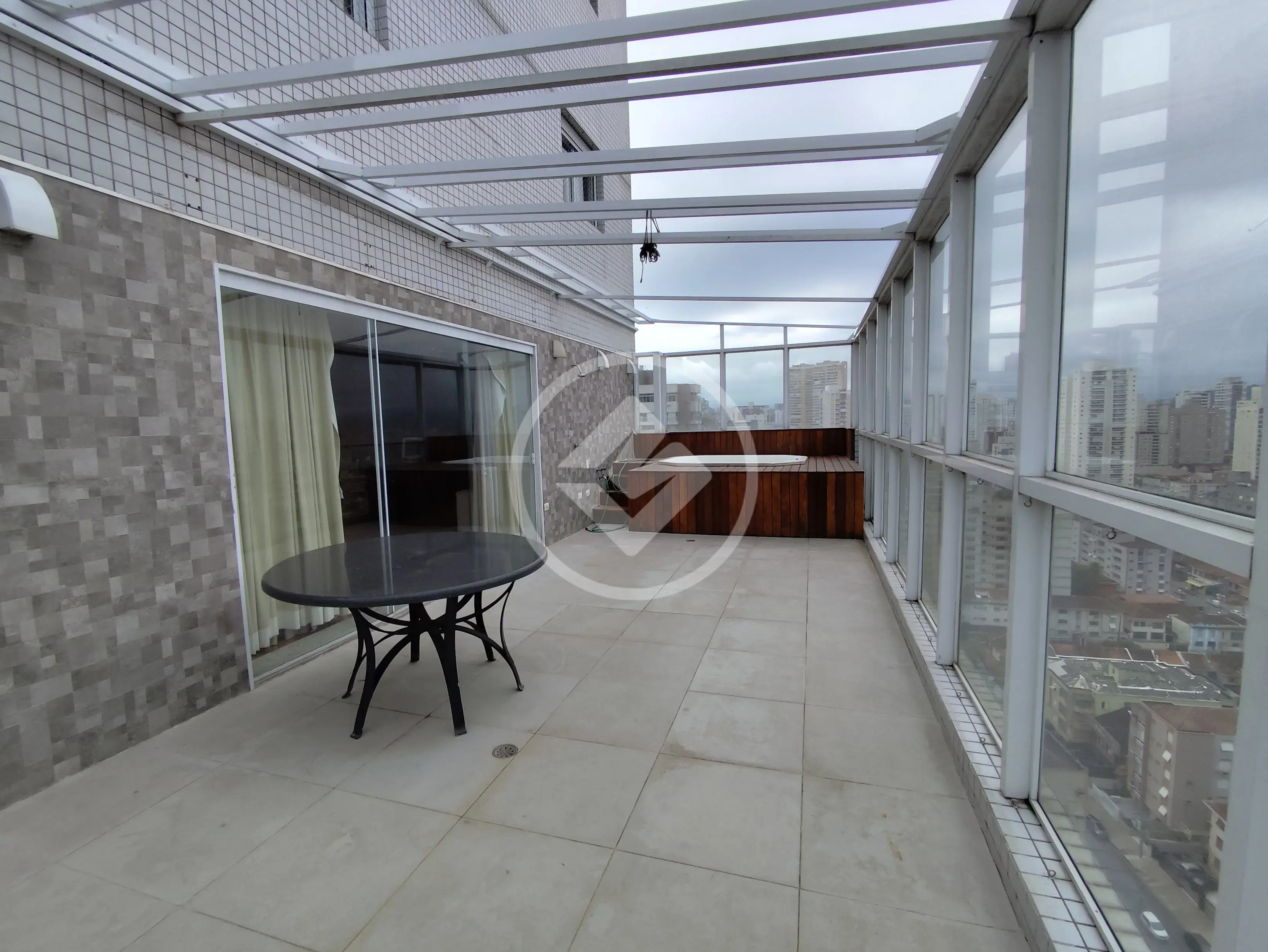 Image 2 - Apartamento Duplex em Embaré, Santos - SP