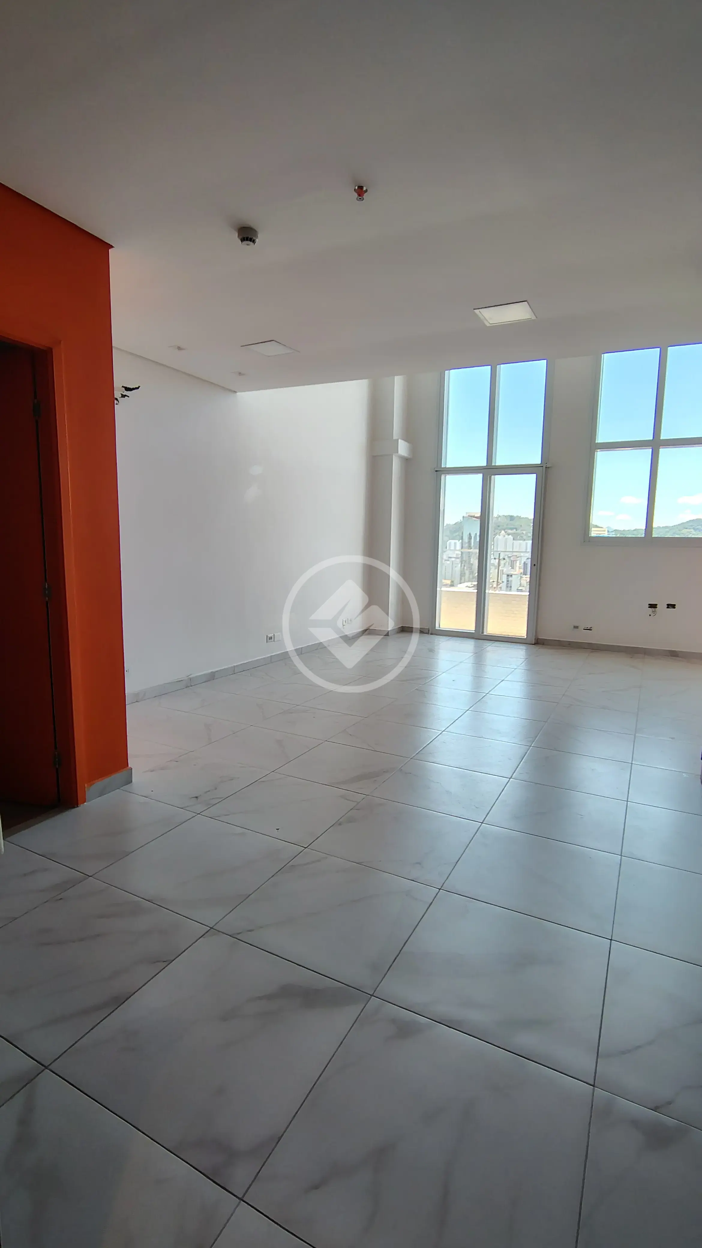 Imagem 1 - Sala Comercial em Vila Mathias, Santos - SP