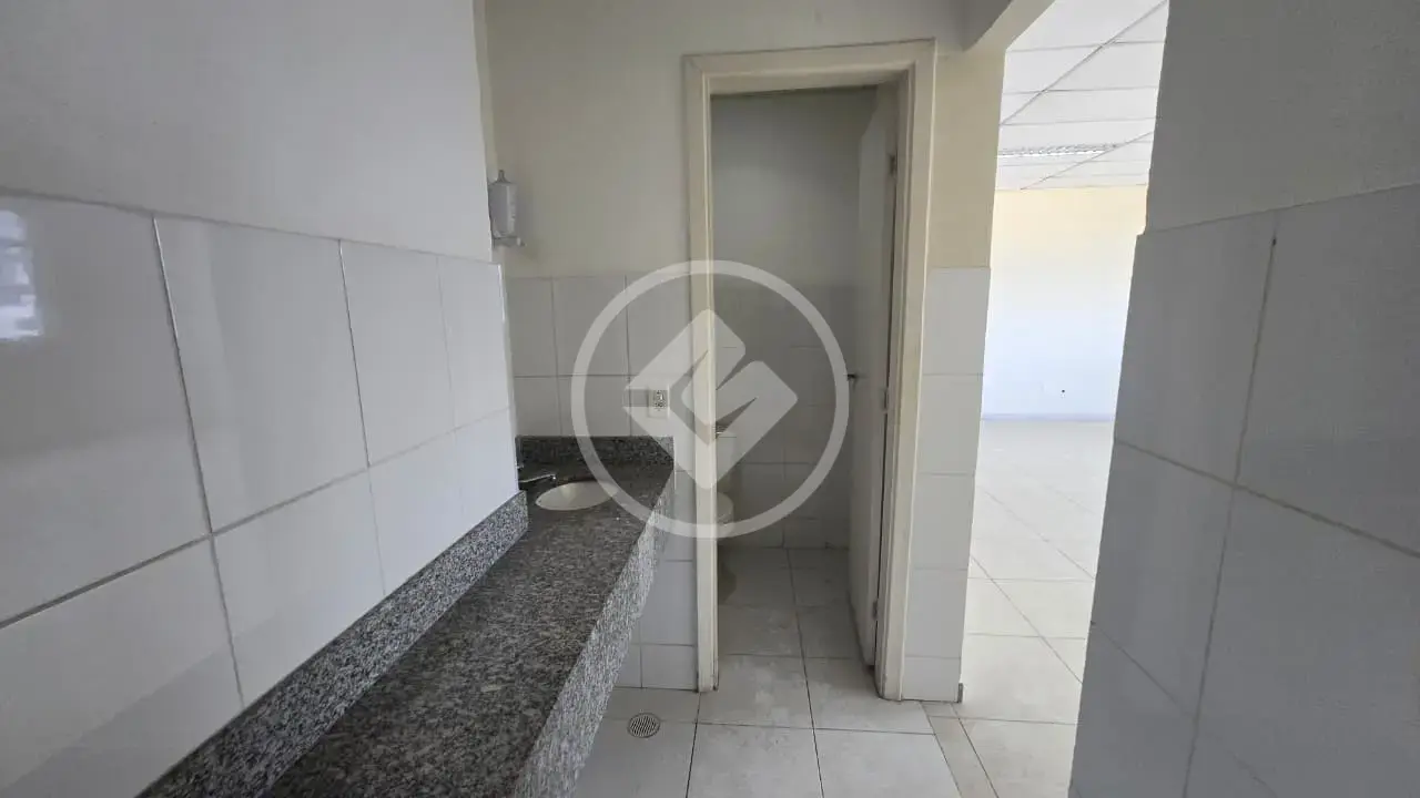 Image 2 - Sala Comercial em Vila Mathias, Santos - SP