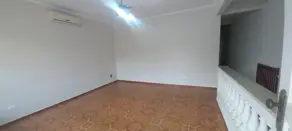 Imagem 2 - Casa em Encruzilhada, Santos - SP
