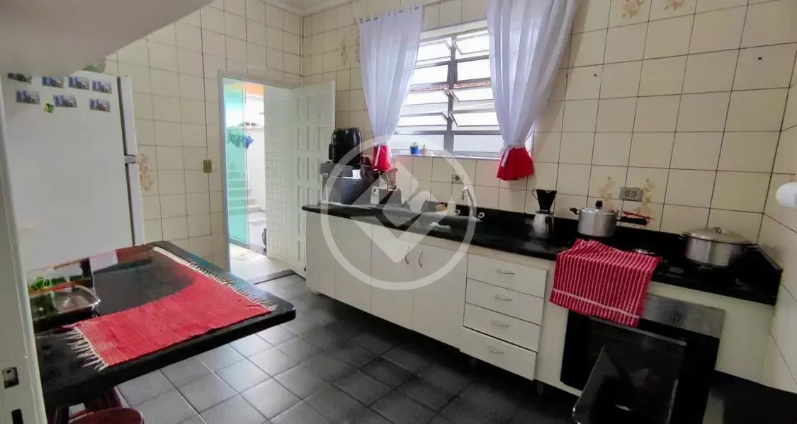 Imagem 6 - Casa em São Jorge, Santos - SP