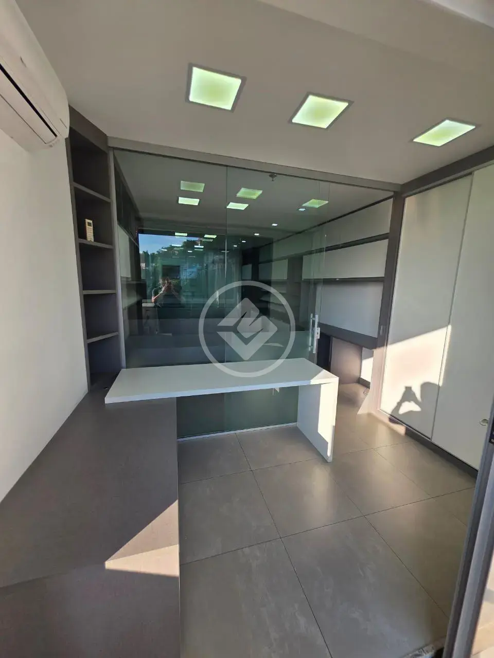 Imagem 1 - Sala Comercial em Valongo, Santos - SP