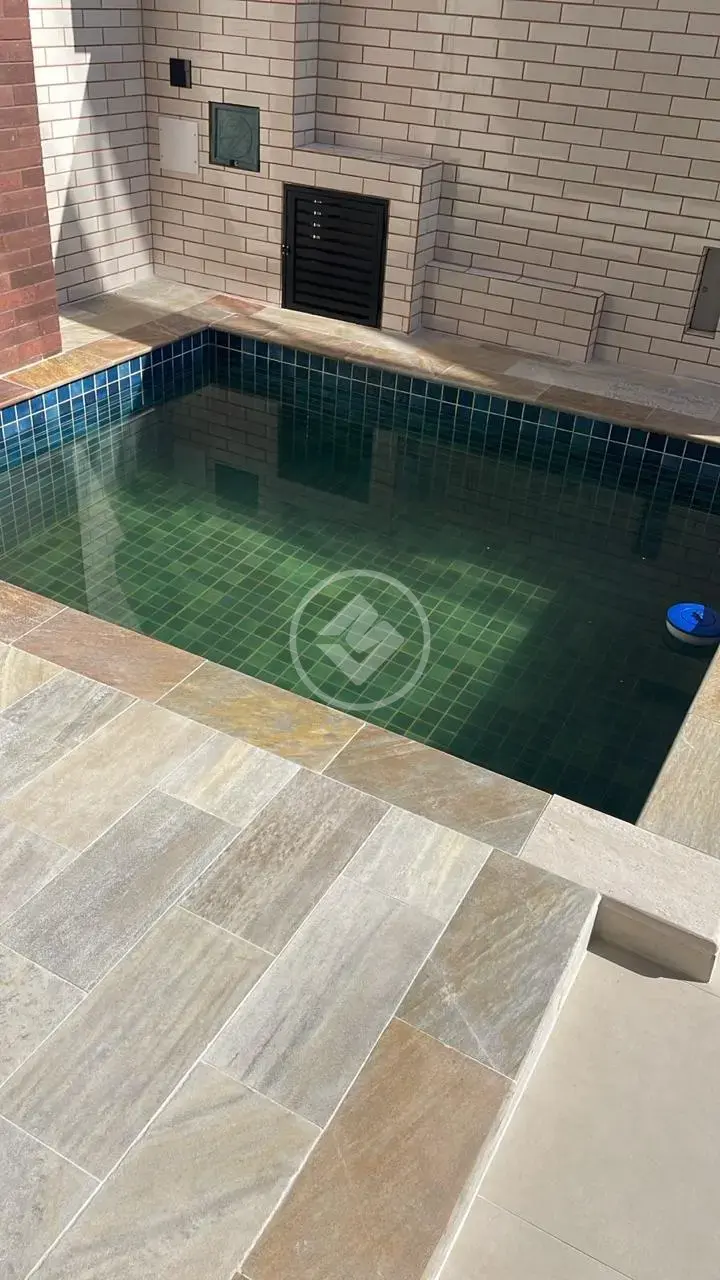 Image 2 - Sobrado em Ponta da Praia, Santos - SP