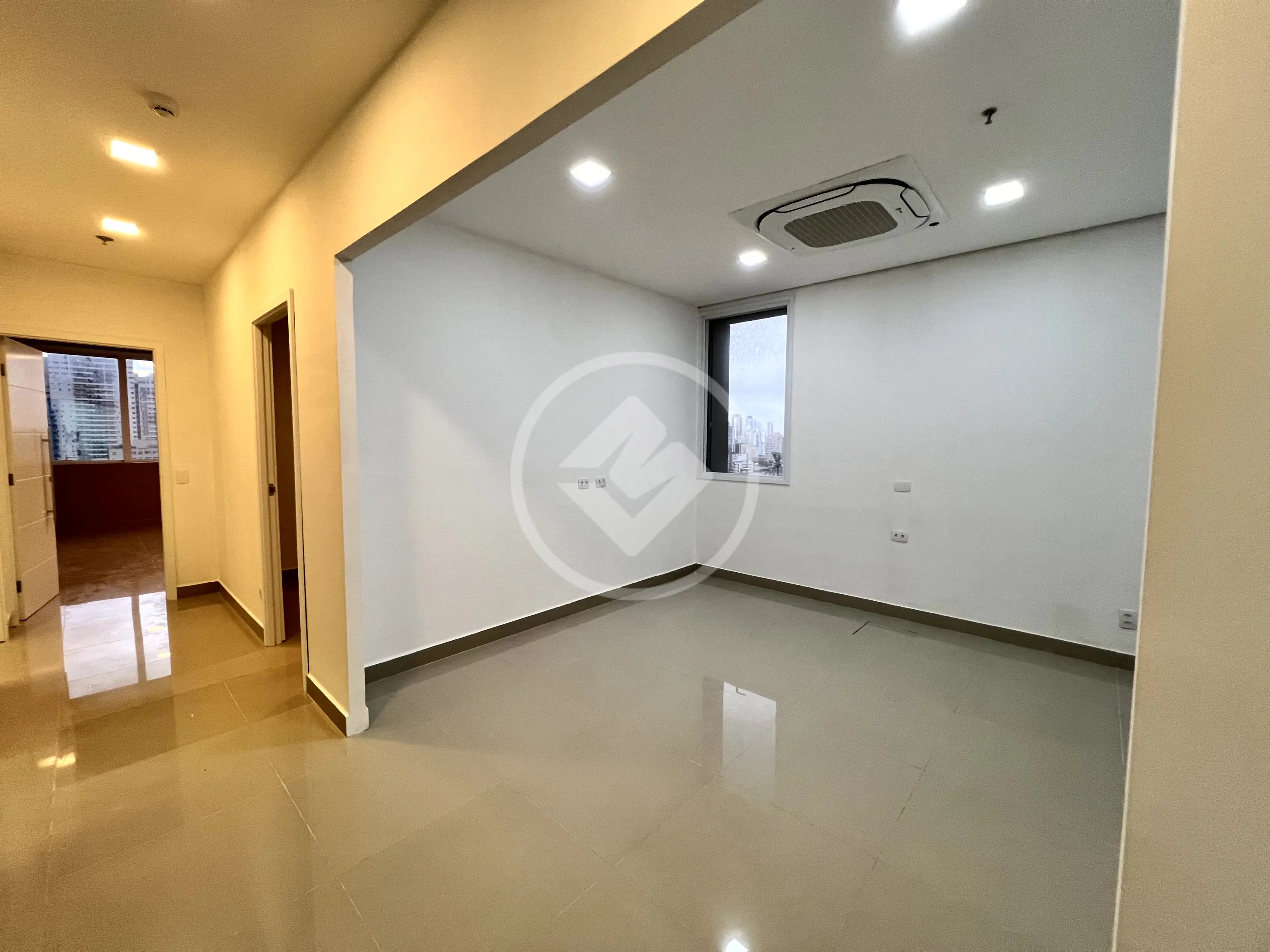 Imagem 4 - Sala Comercial em GONZAGA, Santos - SP