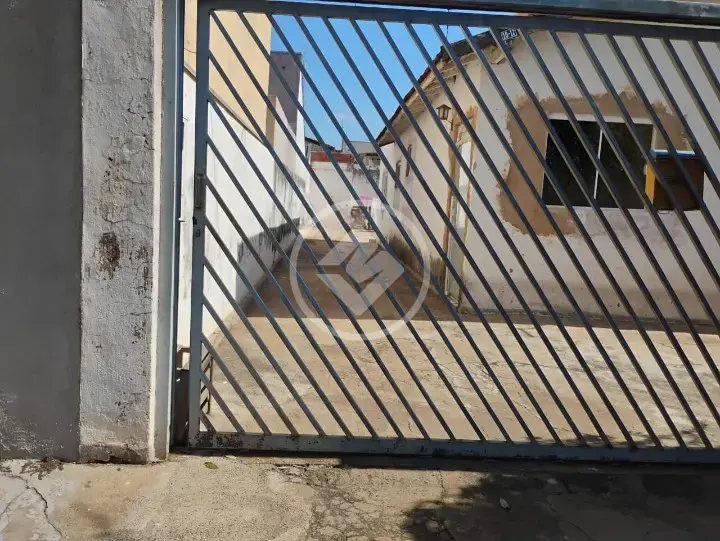 Imagem 1 - Casa em Conjunto Habitacional Floriano Rissi, Mirassol - SP