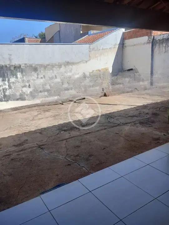 Imagem 5 - Casa em Conjunto Habitacional Floriano Rissi, Mirassol - SP