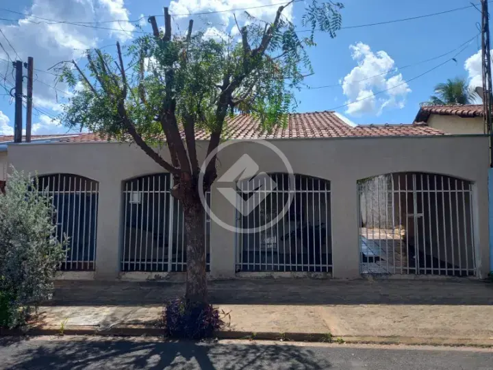 Imagem 1 - Casa em Parque Residencial Dom Lafaiete Libânio, São José do Rio Preto - SP
