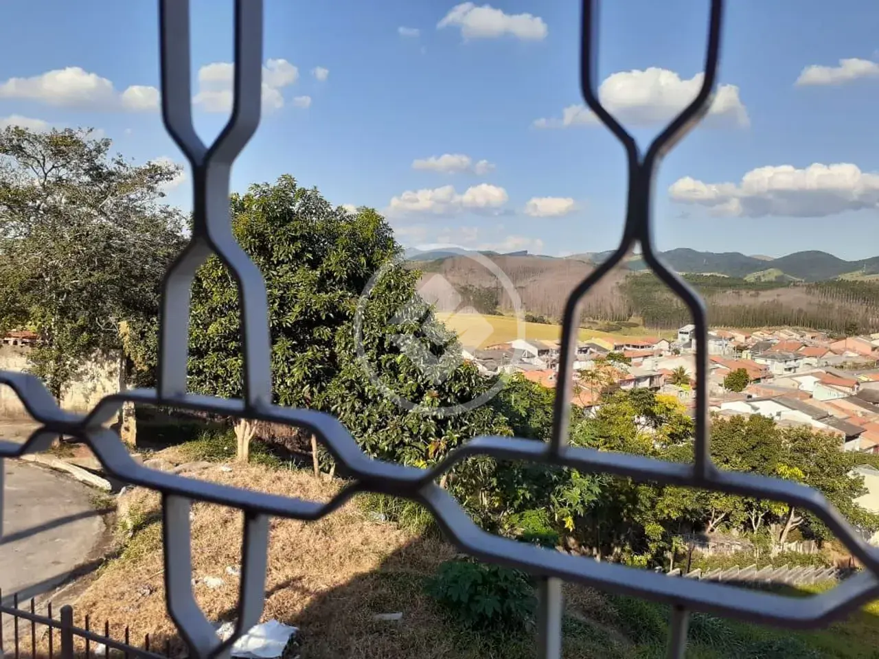 Imagem 3 - Sobrado em Jardim Cruzeiro do Sul, São José dos Campos - SP