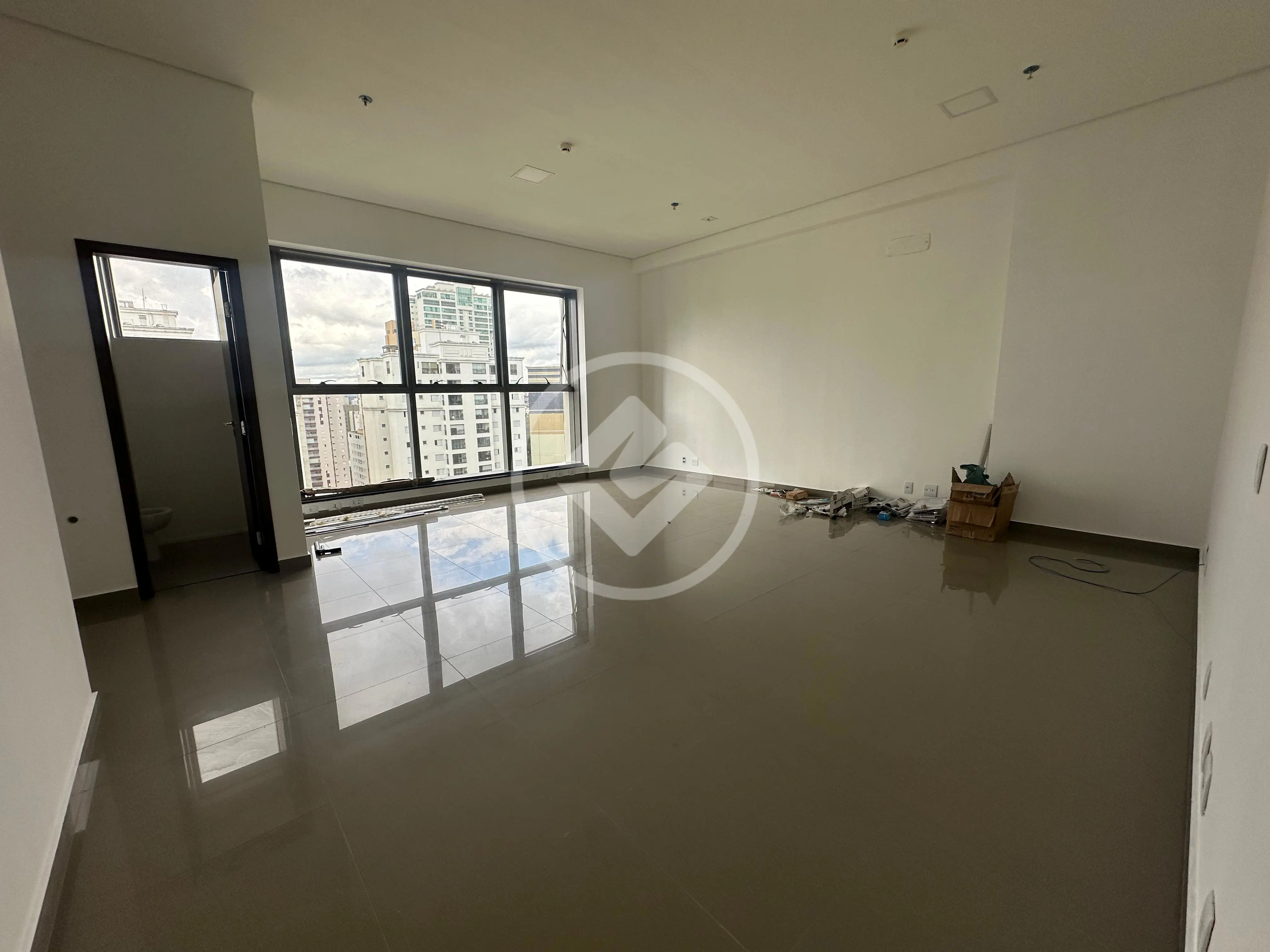 Imagem 4 - Sala Comercial em Parque Residencial Aquarius, São José dos Campos - SP