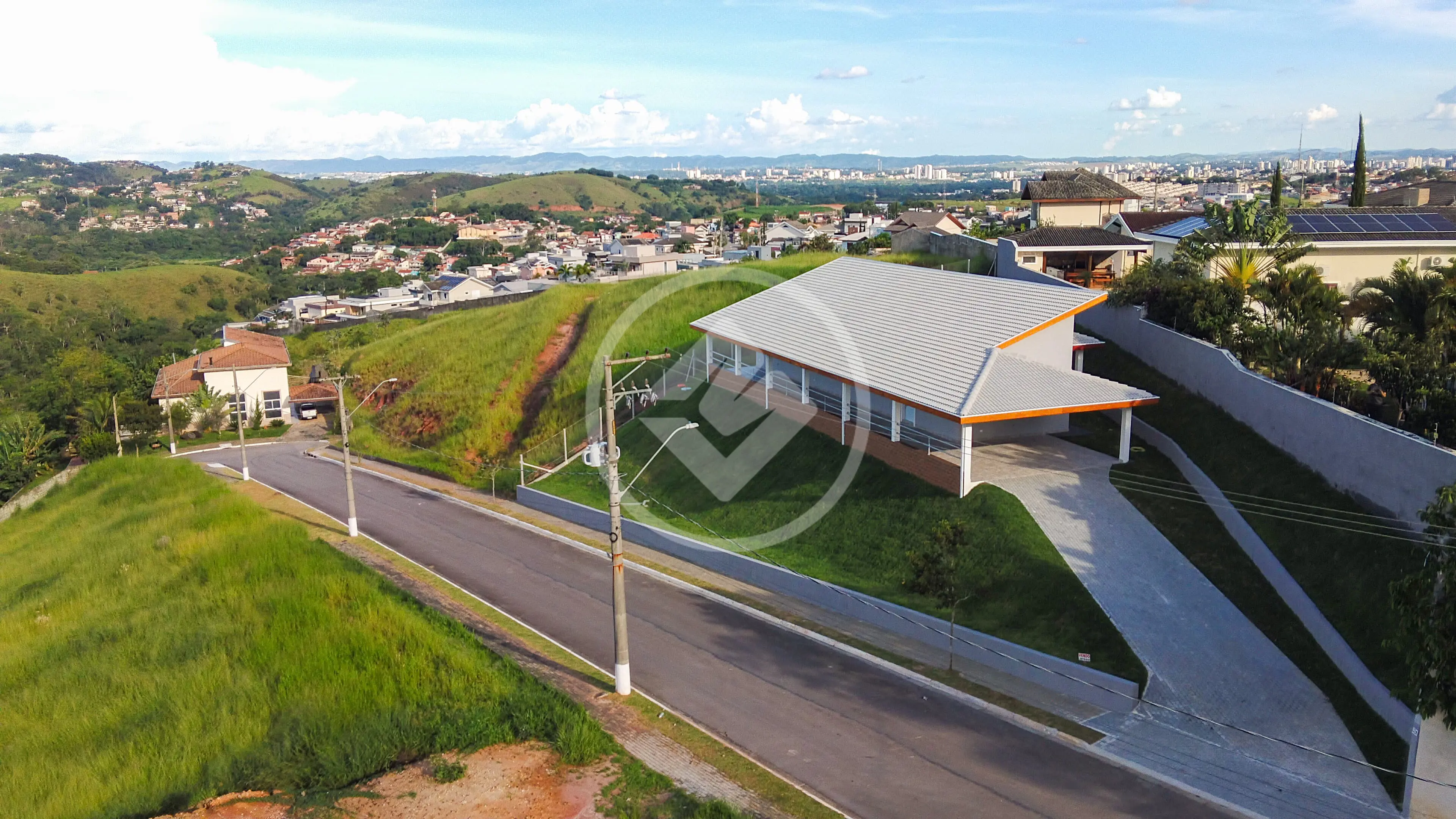 Imagem 2 - Casa Condomínio em Condomínio Residencial Mantiqueira, São José dos Campos - SP