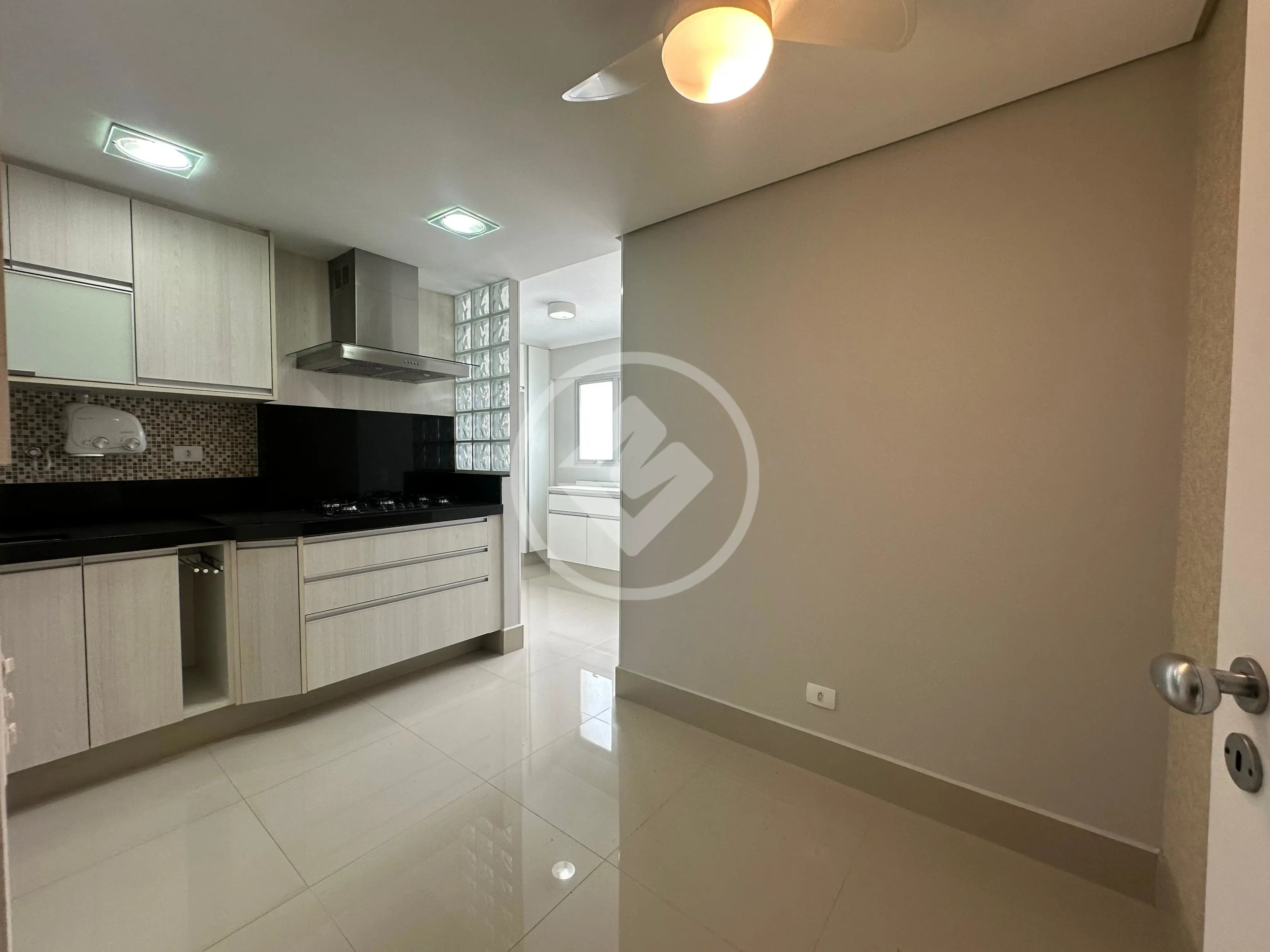 Image 2 - Apartamento em Vila Adyana, São José dos Campos - SP