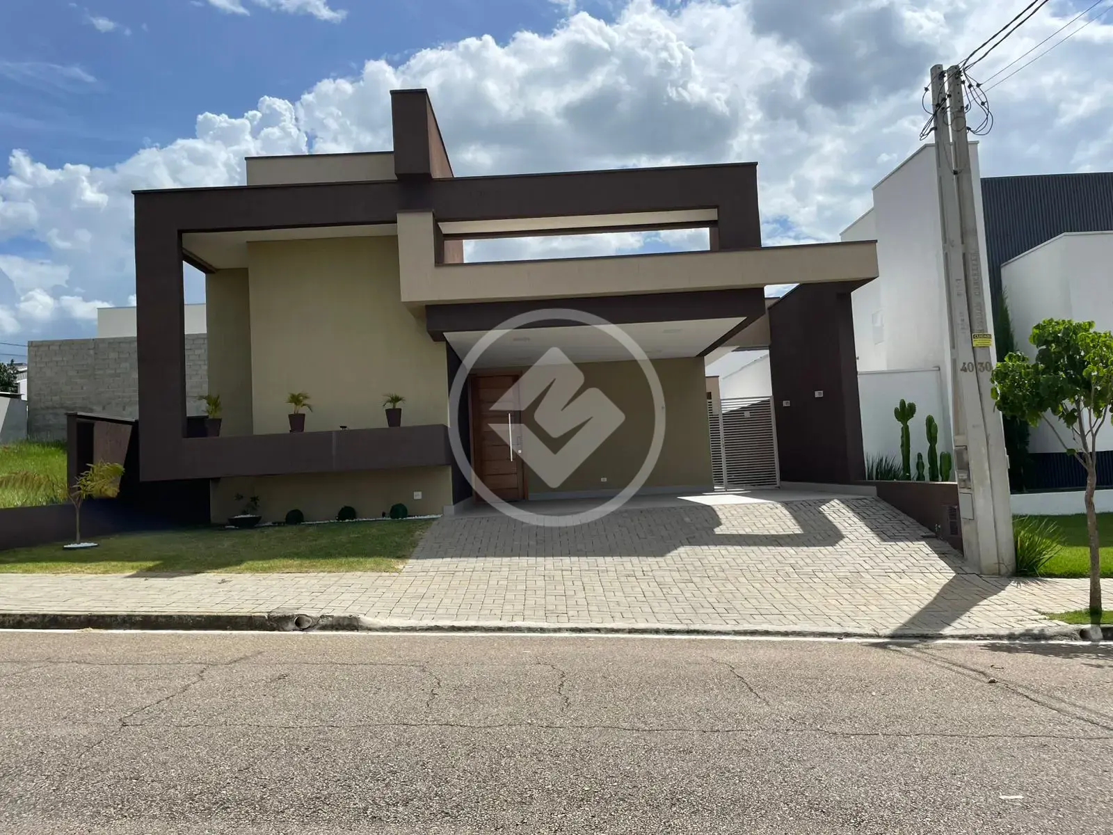 Image 2 - Casa Condomínio em Residencial Terras do Vale, Caçapava - SP