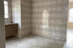 Imagem 3 - Casa em Jardim Satélite, São José dos Campos - SP
