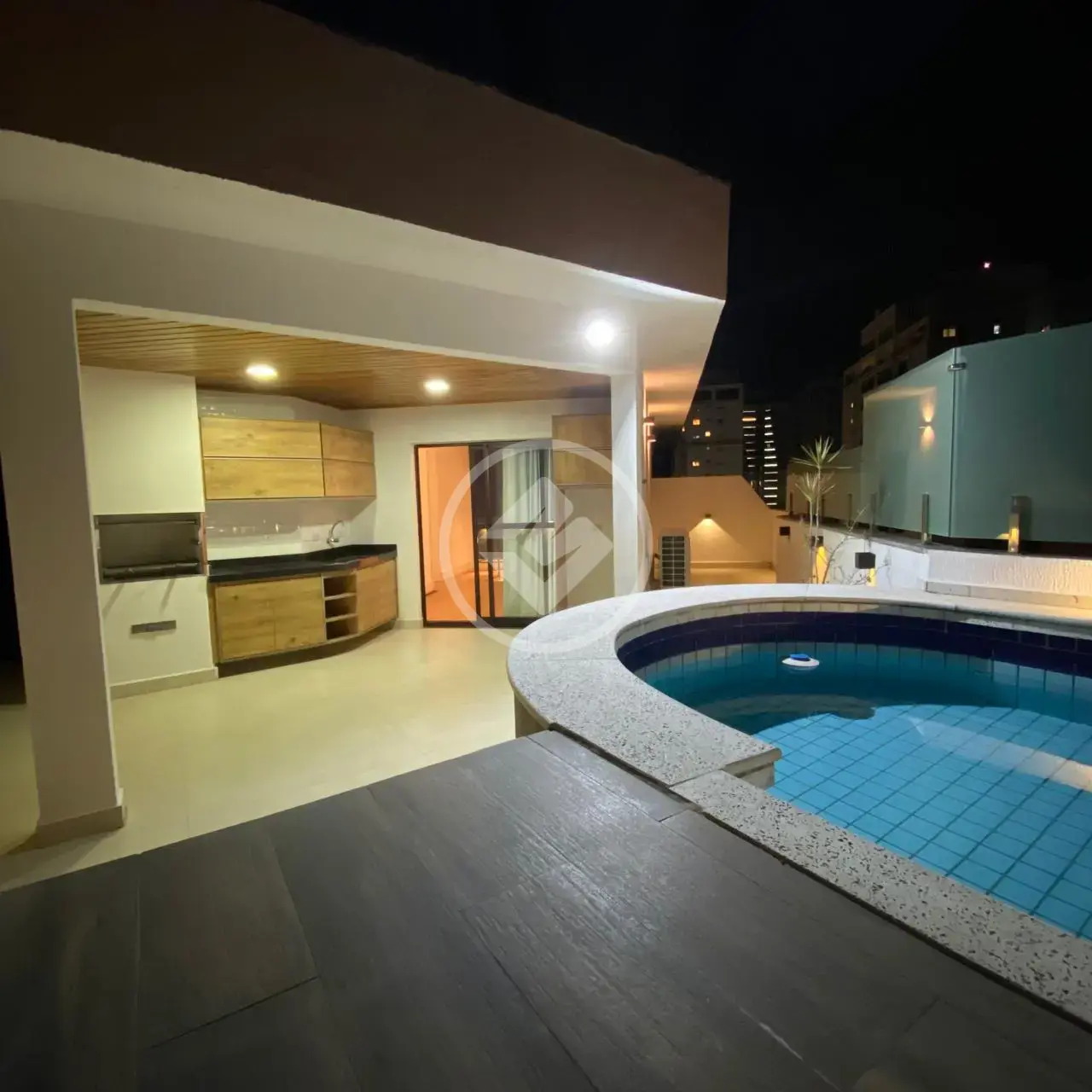 Imagem 1 - Cobertura Duplex em Parque Residencial Aquarius, São José dos Campos - SP