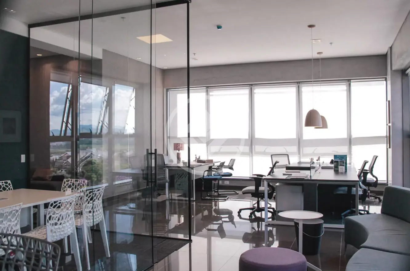 Imagem 3 - Sala Comercial em Parque Residencial Aquarius, São José dos Campos - SP